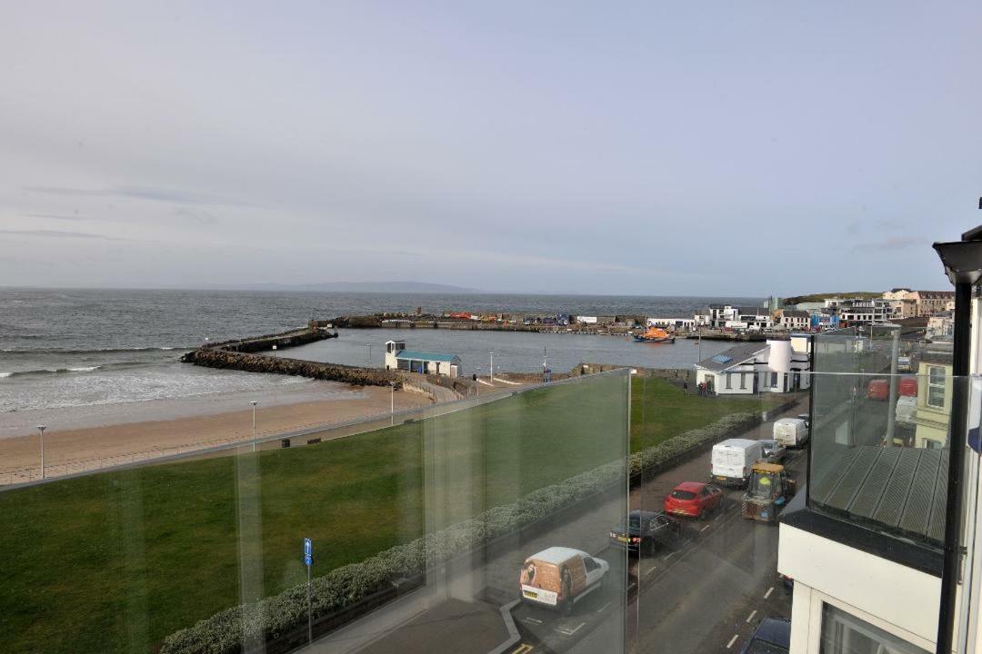 Apartment 10, South Pier, 13-14 Kerr Street, Portrush Luaran gambar